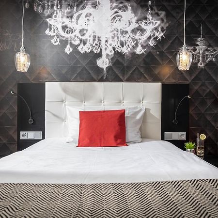 Hotel Monika Buettelborn Экстерьер фото